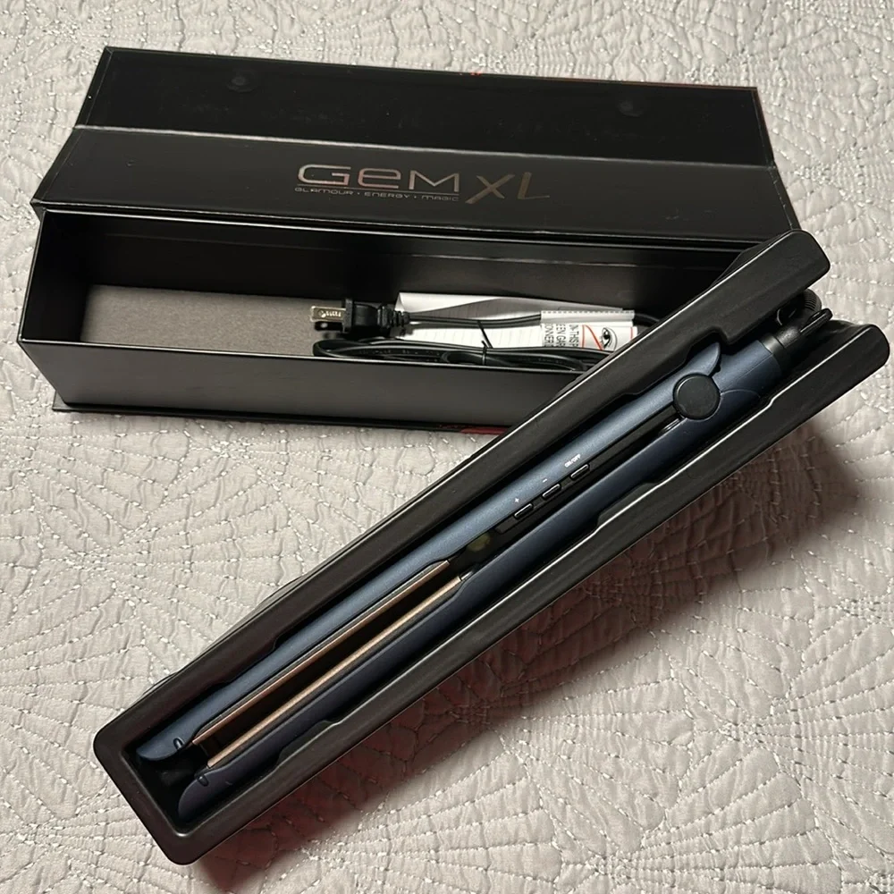 GEM XL 5” Long Plate Flat Iron for Straightening Hair , New in Box